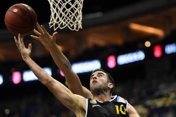 更是克罗地 更是克罗地