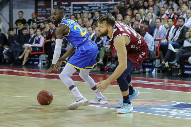 则留在西甲 则留在西甲