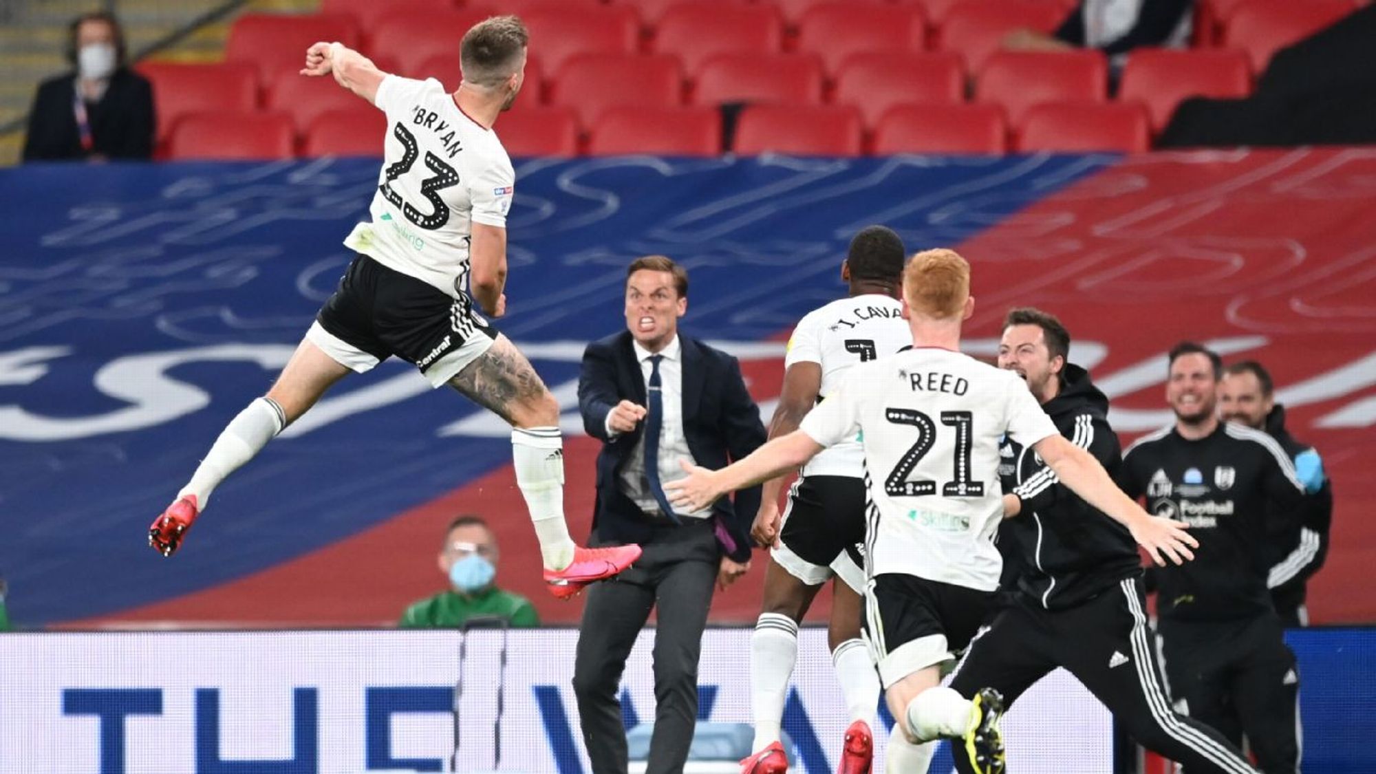 男篮5日凌 男篮5日凌